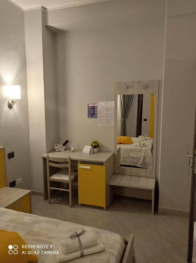 Affittacamere Borgata Marina Roseto Capo Spulico Extérieur photo